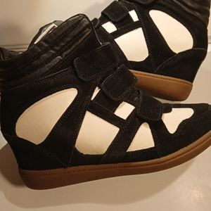 Skechers Womens Skch+3 Hidden Wedge Boots Size 9.5